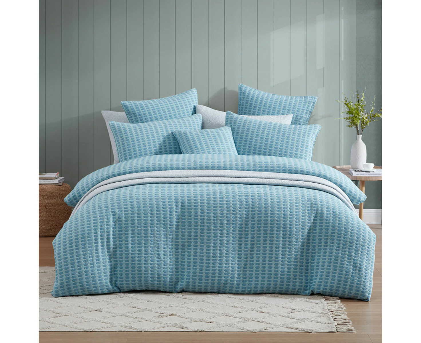 Platinum Collection Frankie Turquoise Honeycomb Waffle Jacquard Quilt Cover Set