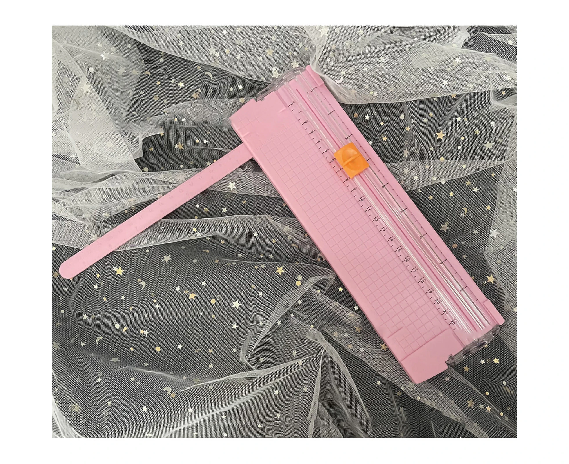 Small Paper Cutter Lightweight Mini Portable Foldable Paper Cutting Board A4 Paper Trimmer for Students Pink