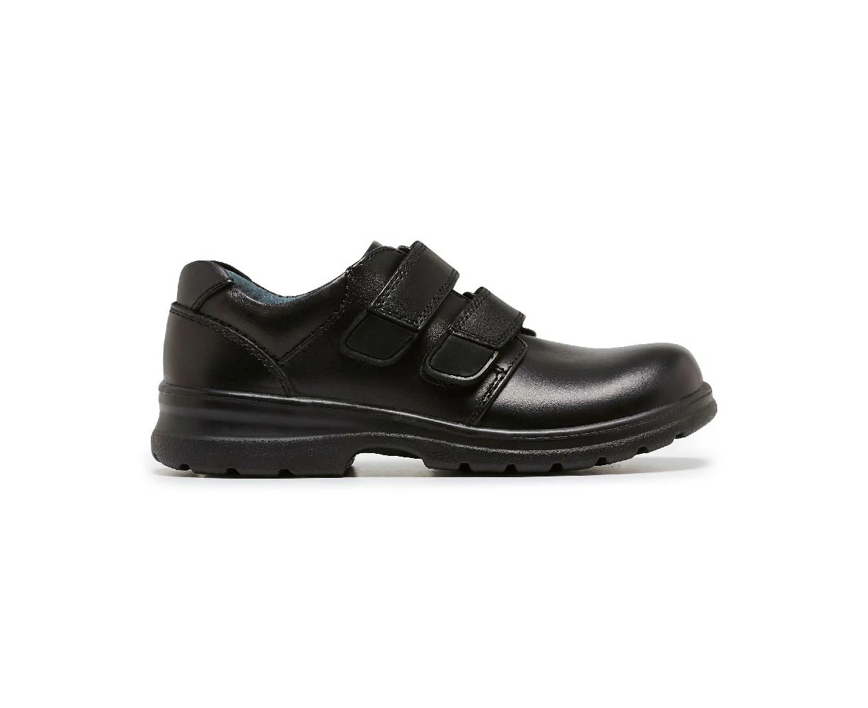 CLARKS | KIDS LOCHIE E-WIDTH (BLACK)