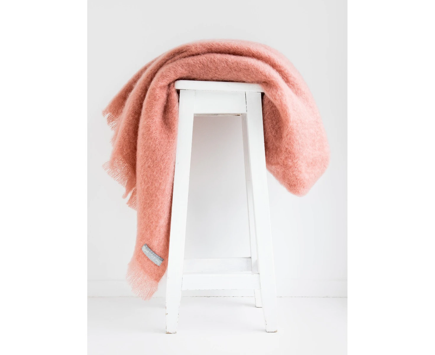 Masterweave Windermere Mohair Knee Wrap Throw Blanket-Rose Pink