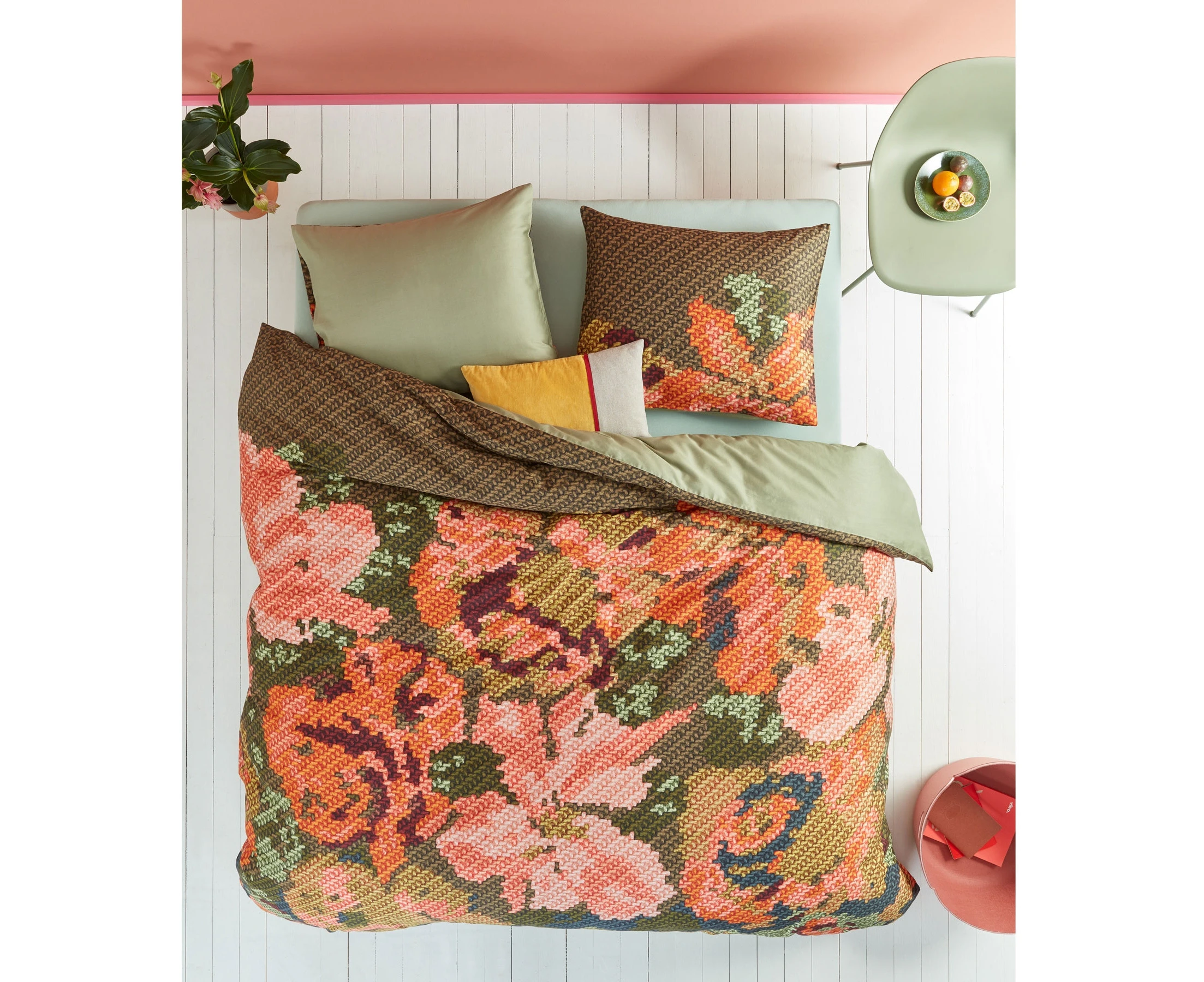 Embroidered Flower Multi Cotton Sateen Quilt Cover Set