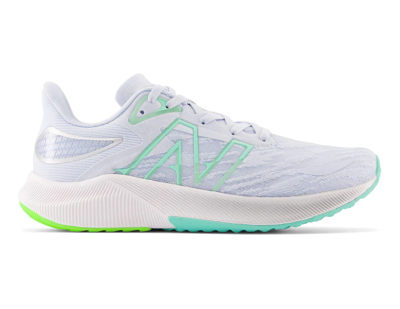 New Balance Women's FuelCell Propel v3 Wide Fit Running Shoes - Starlight/Bright Mint