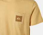 Quiksilver Men's Pocket Tee / T-Shirt / Tshirt - Yellow