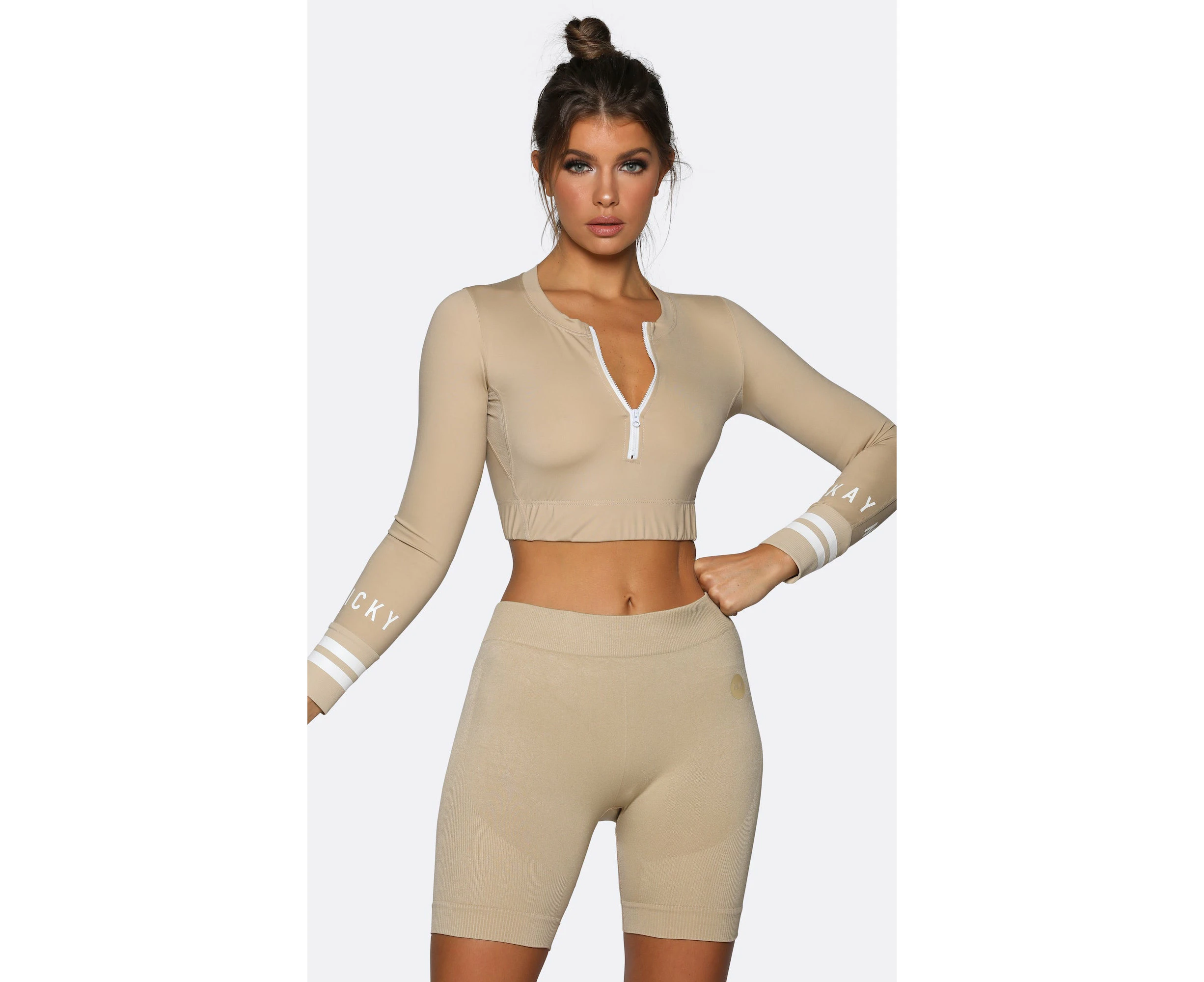 Women's Crop Top Long Sleeve Cream Zip