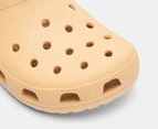 Crocs Unisex Classic Clogs - Wheat