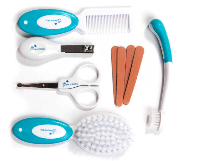 dreambaby grooming kit