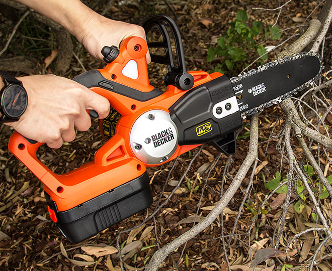 Black & Decker 18V Cordless Chainsaw